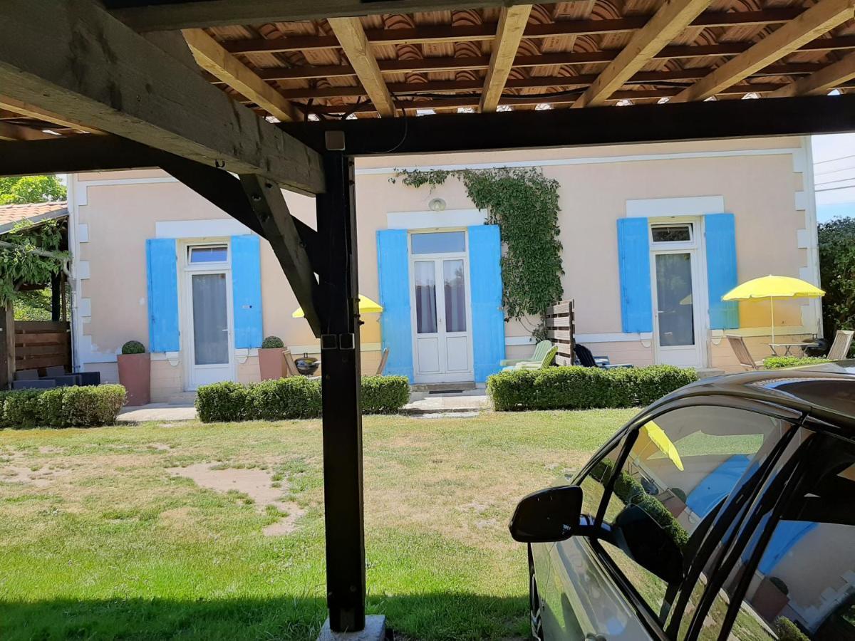 Appartements D'Hotes La Foulonnerie Mios Exterior photo